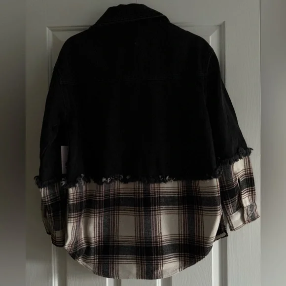 SO Oversized Mixed Media Denim & Flannel Shacket Black Cream Brown Size XS NWT - Picture 3 of 4